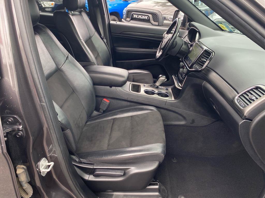 Used 2021 Jeep Grand Cherokee Laredo X AWD/4WD image 26