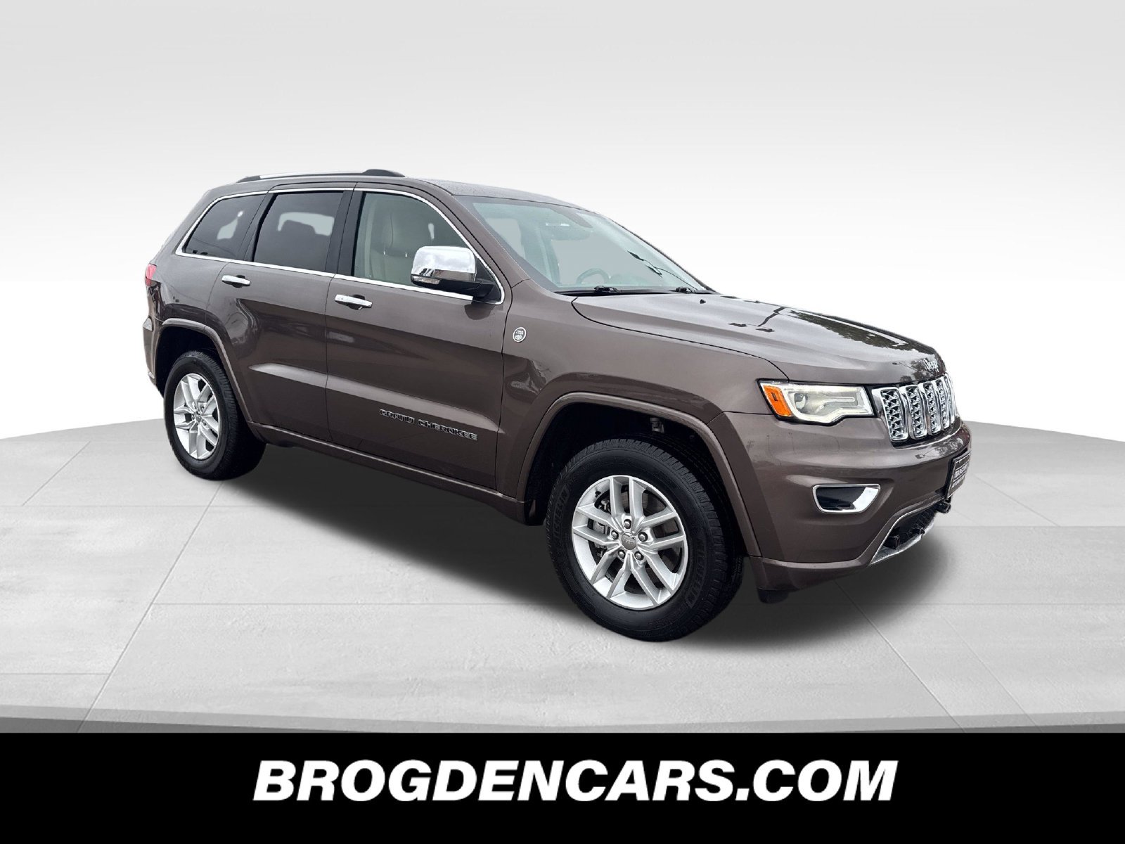 Used 2017 Jeep Grand Cherokee Overland