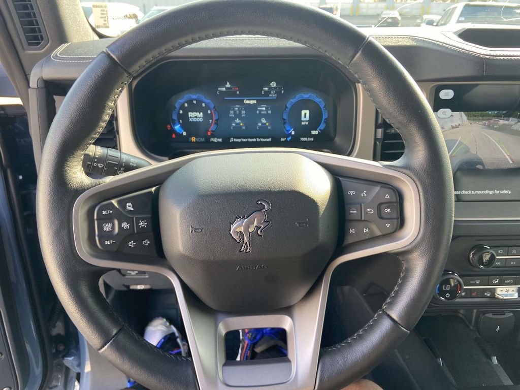 Used 2025 Ford Bronco Outer Banks AWD/4WD image 37