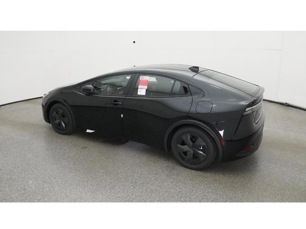 New 2026 Toyota Prius Plug-In Hybrid FWD image 4