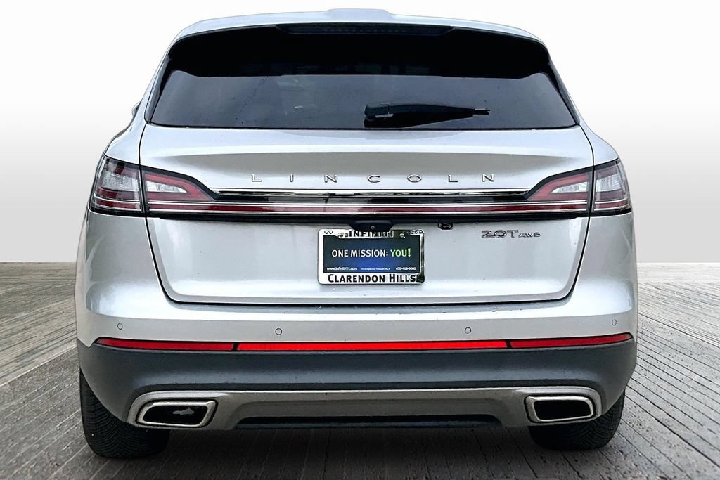 Used 2019 Lincoln Nautilus Premier AWD/4WD image 7