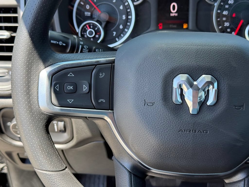 New 2026 RAM 1500 Express AWD/4WD image 15