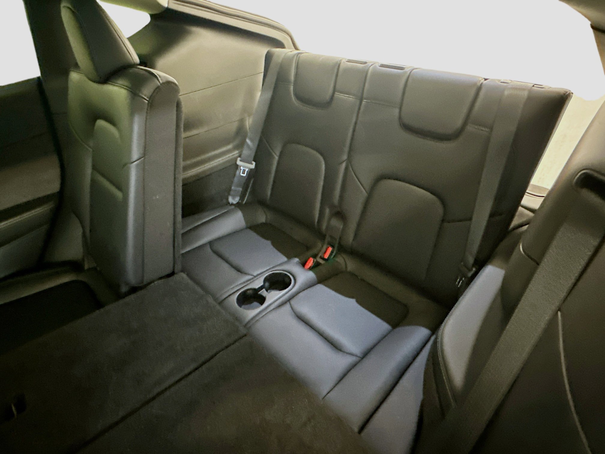 Used 2023 Tesla Model Y Long Range image 28