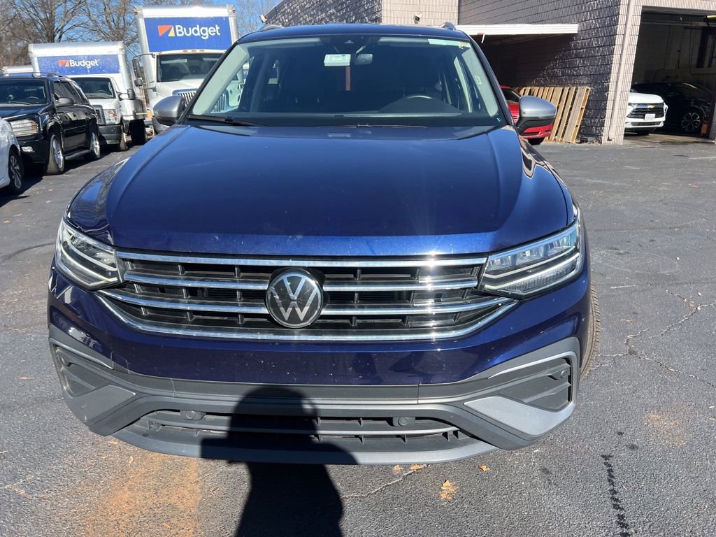 Used 2024 Volkswagen Tiguan Wolfsburg Edition image 2