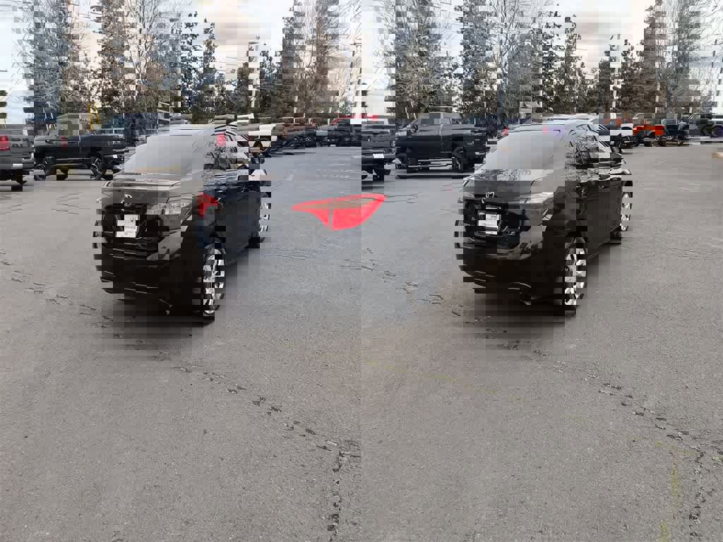 Used 2019 Toyota Corolla LE image 6