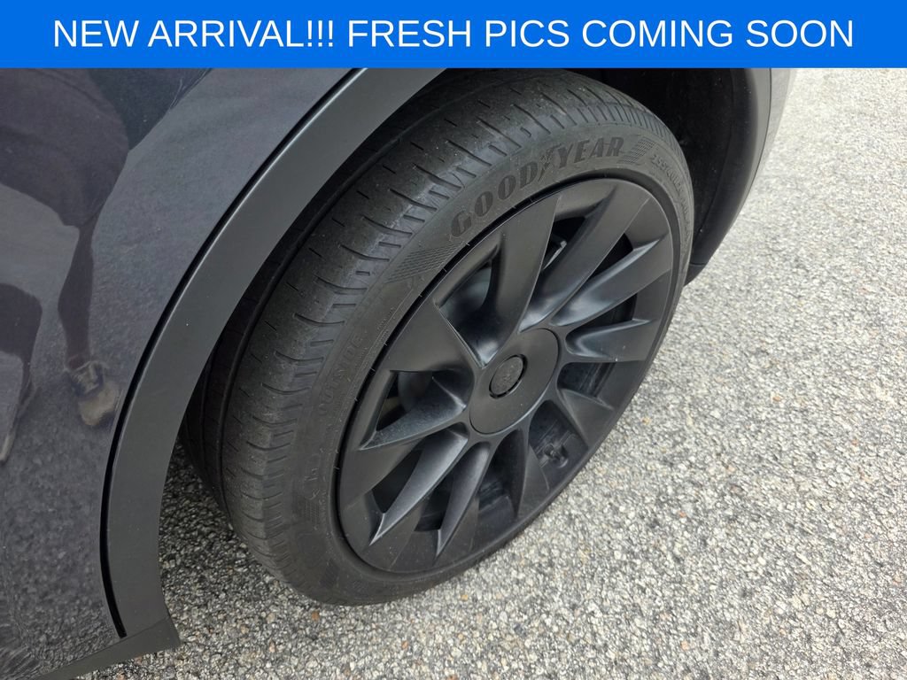 Used 2023 Tesla Model Y Long Range AWD/4WD image 8
