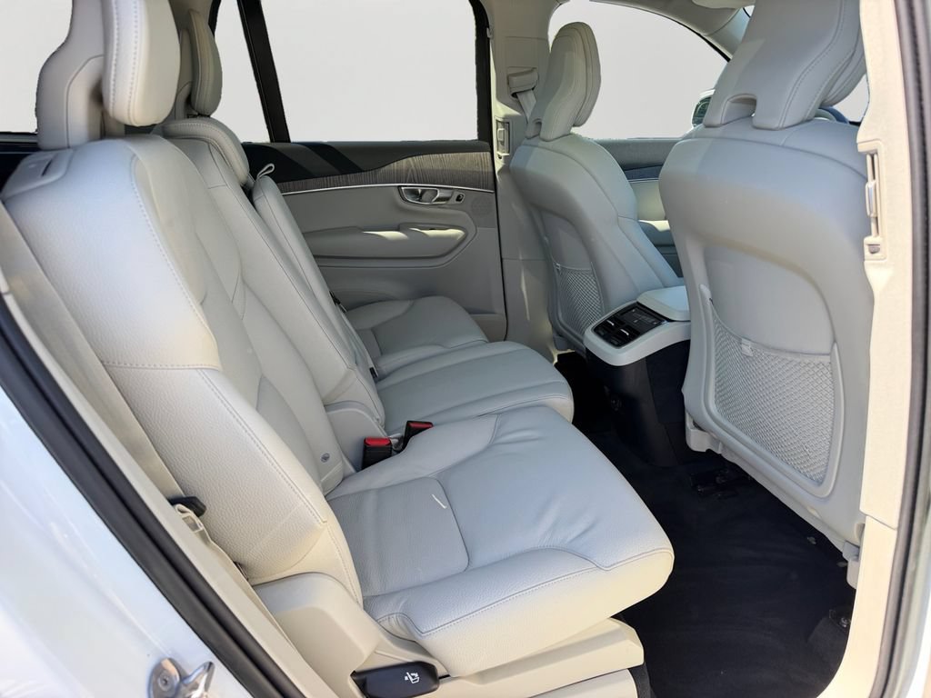 Certified 2023 Volvo XC90 B6 Core w/ Climate Package AWD/4WD image 9