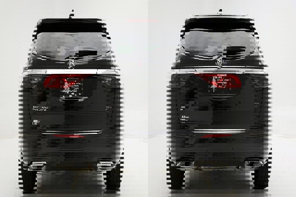 Used 2023 Buick Enclave Essence w/ Experience Buick Package image 8