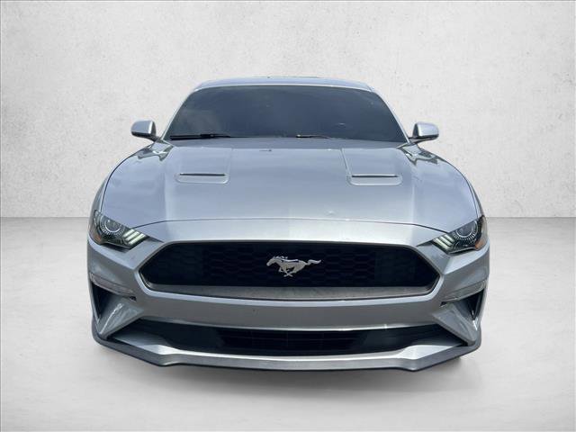 Used 2020 Ford Mustang Coupe RWD image 2