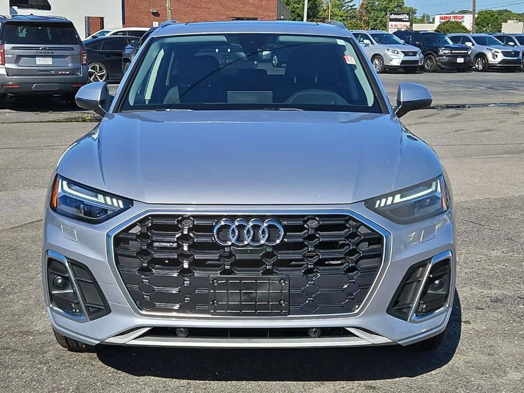 Used 2023 Audi Q5 2.0T Prestige w/ Prestige Package AWD/4WD image 2