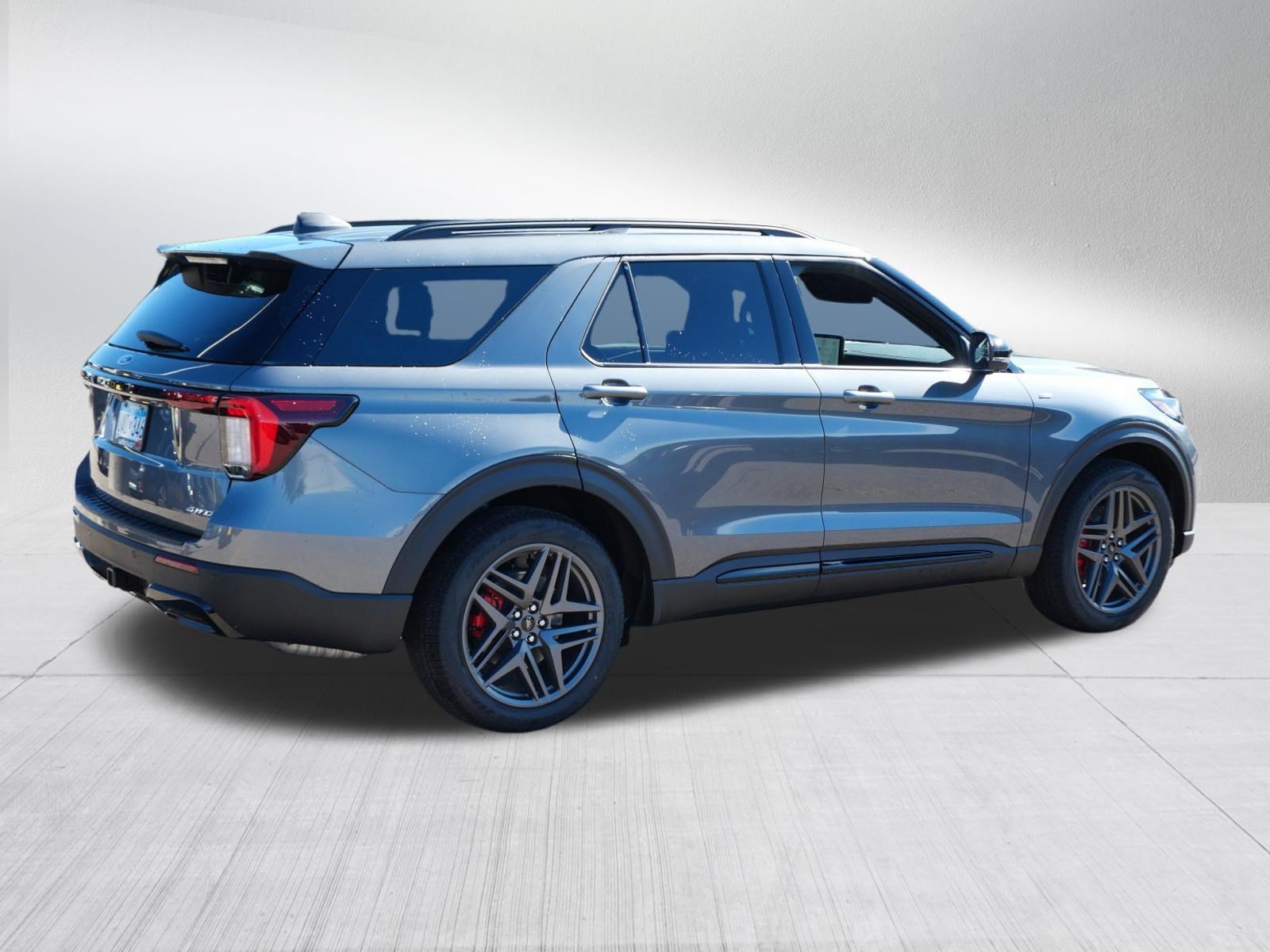 Used 2026 Ford Explorer ST-Line w/ ST-Line Street Pack AWD/4WD image 7