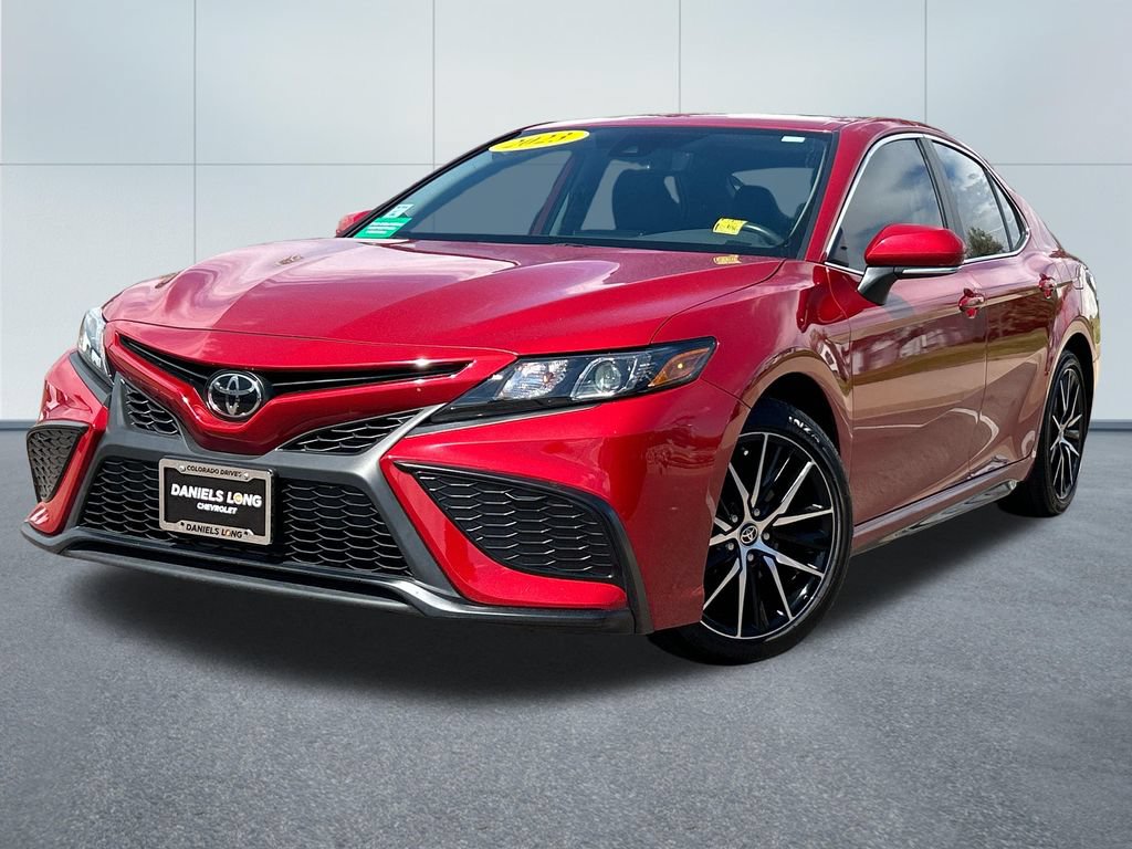 Used 2023 Toyota Camry SE