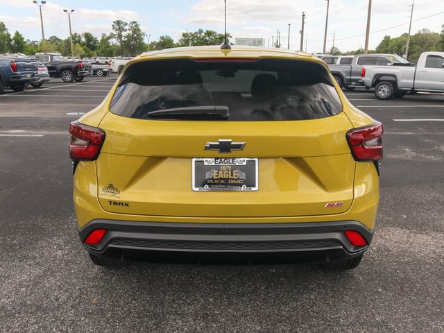 Used 2024 Chevrolet Trax RS w/ Driver Confidence Package FWD image 8