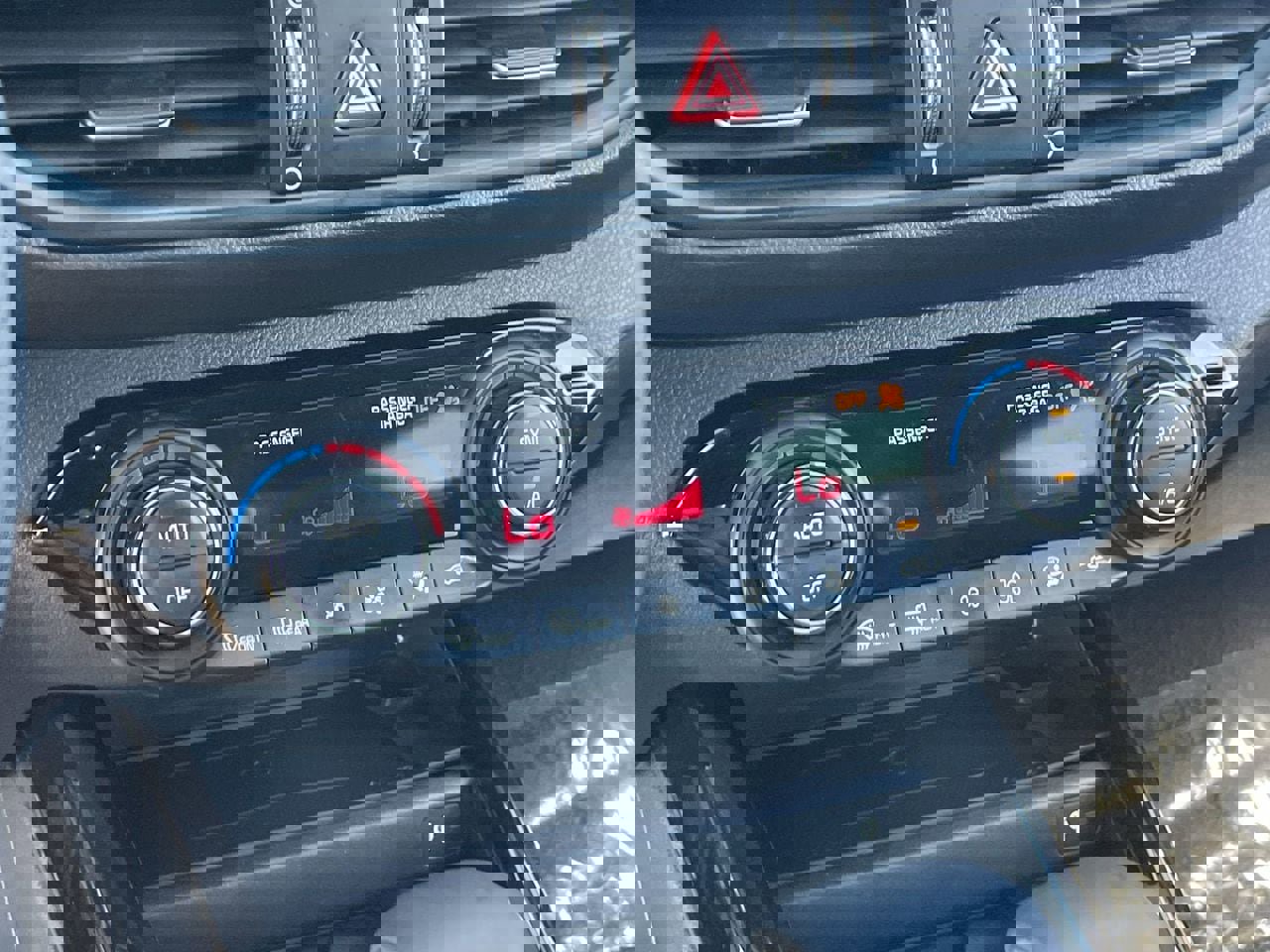 Certified 2023 Kia Forte GT-Line w/ GT-Line Premium Package image 26