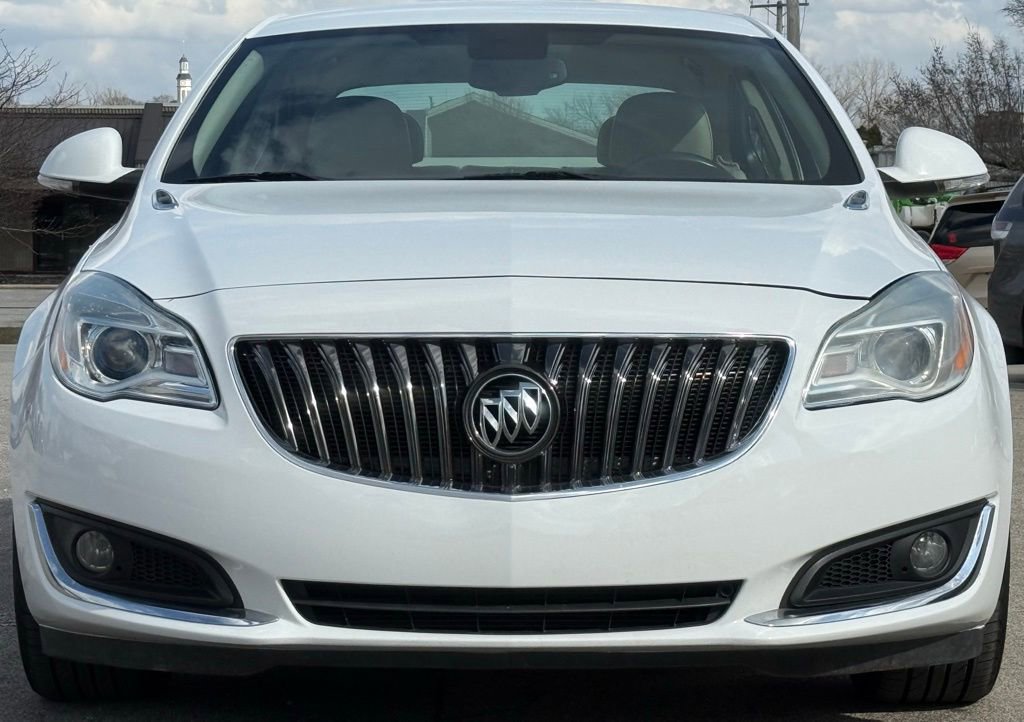 Used 2016 Buick Regal Premium image 8