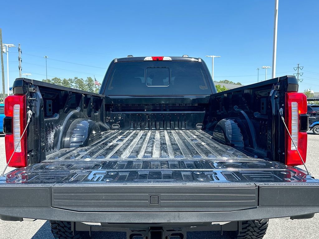 Used 2024 Ford F250 Lariat w/ Chrome Package AWD/4WD image 16