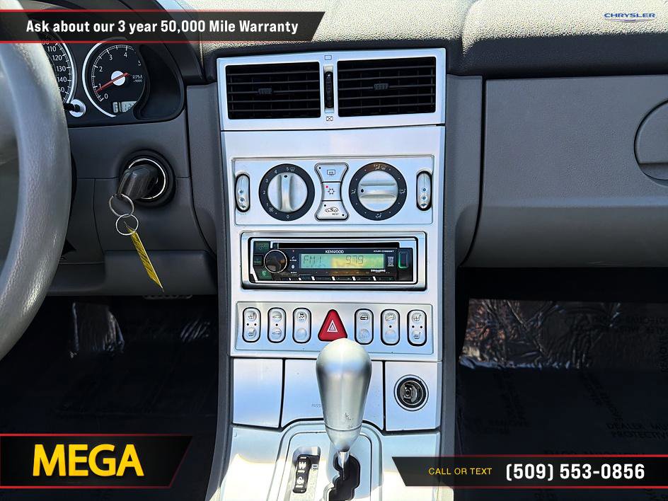 Used 2005 Chrysler Crossfire Limited RWD image 17