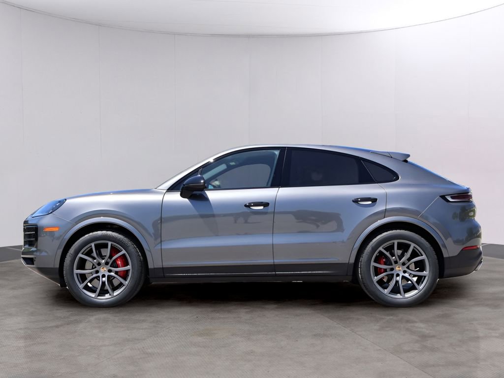 Certified 2024 Porsche Cayenne S AWD/4WD image 2