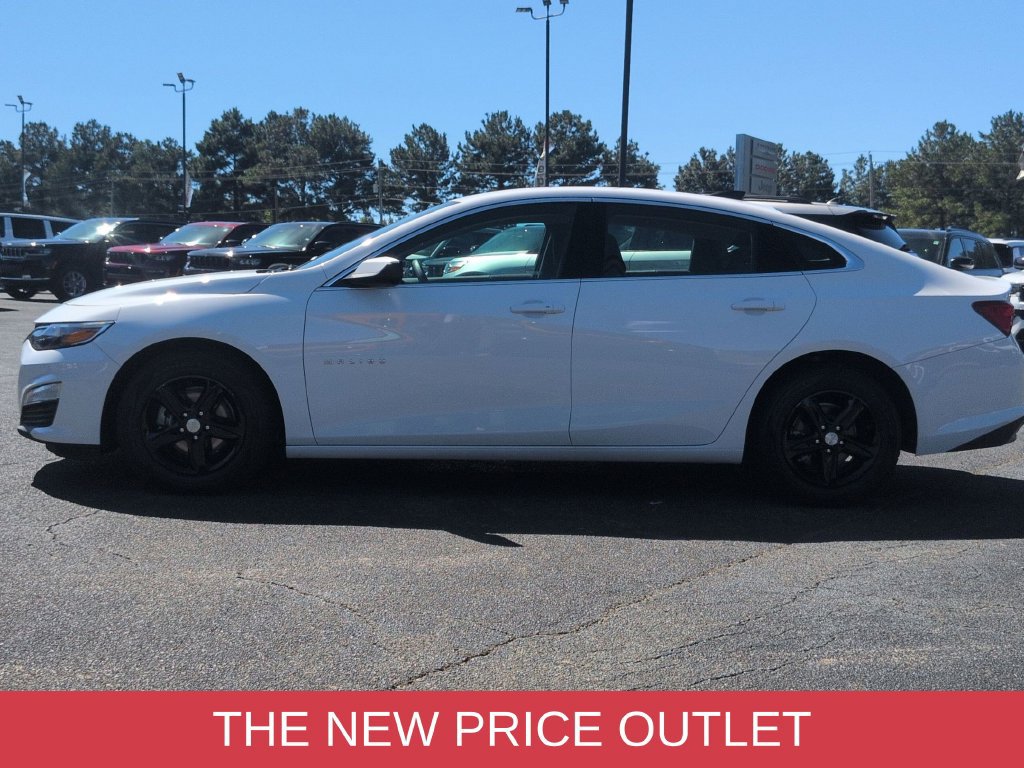 Used 2024 Chevrolet Malibu LS w/ Driver Confidence Package FWD image 7