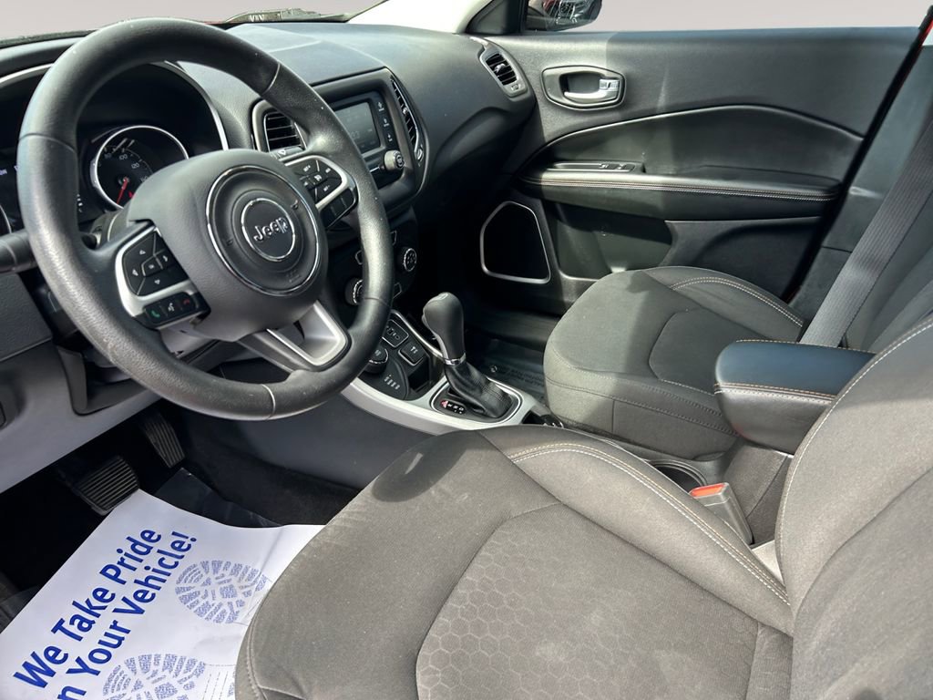 Used 2018 Jeep Compass Sport image 10
