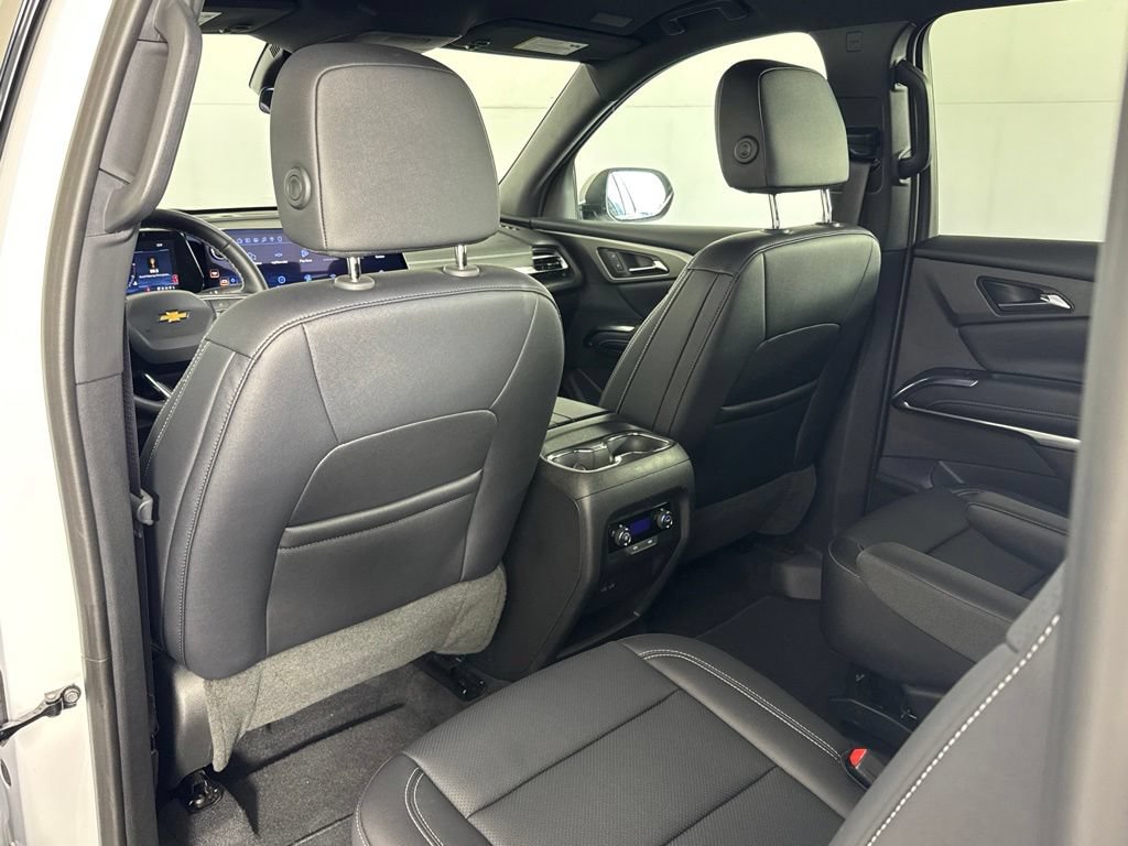 Certified 2026 Chevrolet Traverse LT AWD/4WD image 34
