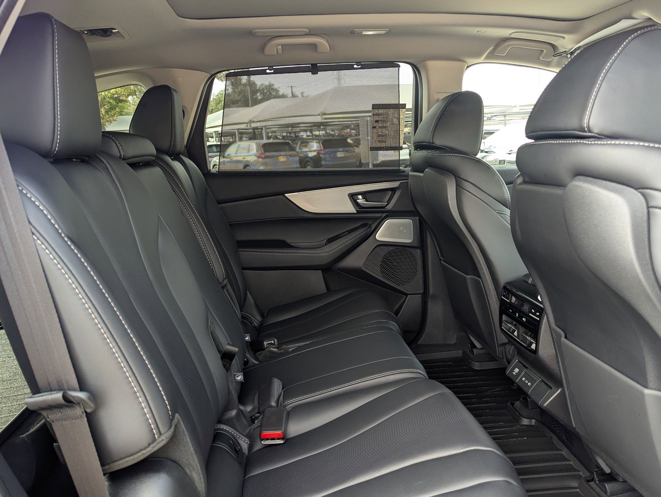 Certified 2025 Acura MDX SH-AWD w/ Technology Package image 25