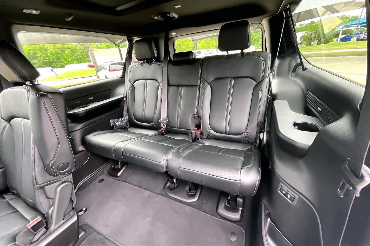New 2026 Jeep Grand Wagoneer L Limited AWD/4WD image 22