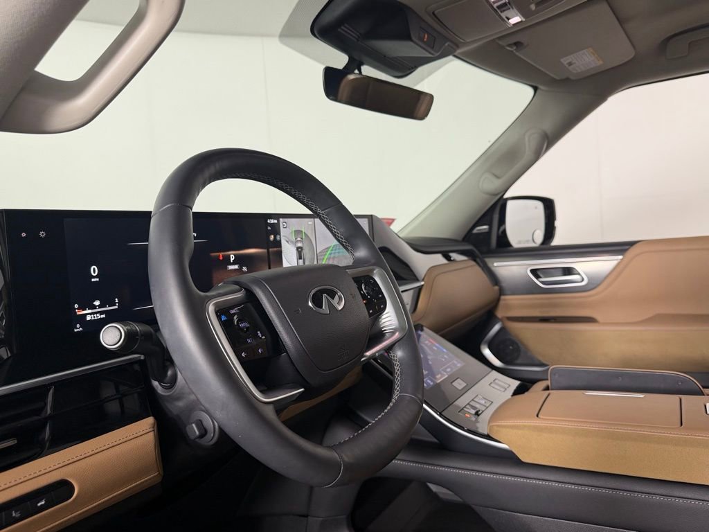 Used 2025 INFINITI QX80 Luxe image 26