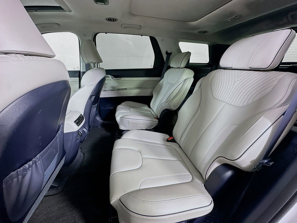 Used 2024 Hyundai Palisade Calligraphy FWD image 15