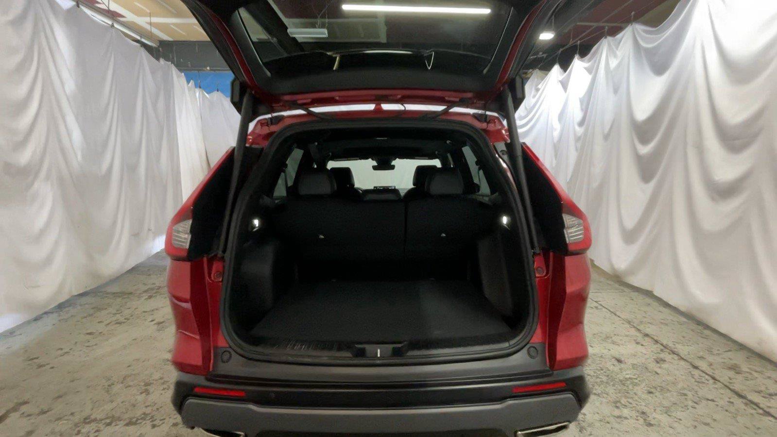 Used 2025 Honda CR-V Sport Touring image 20