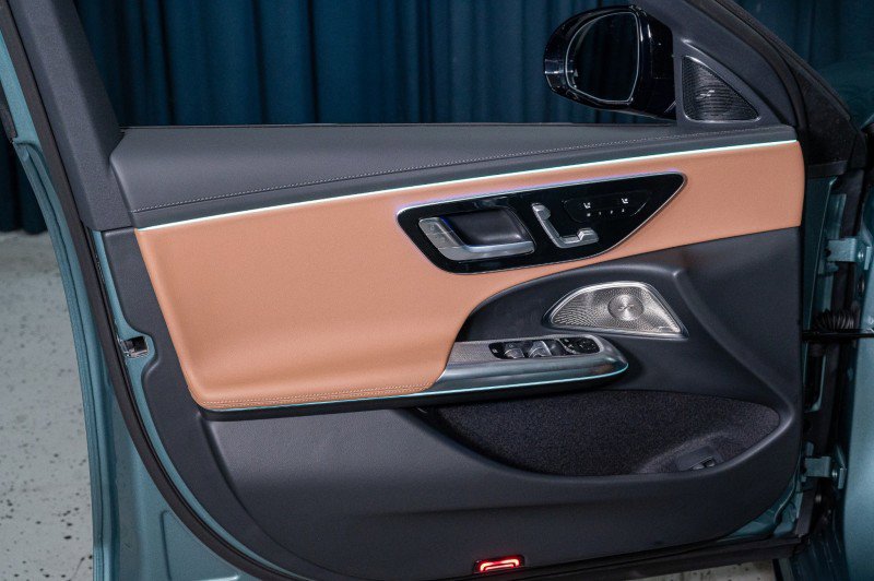 New 2026 Mercedes-Benz E 350 Sedan image 12
