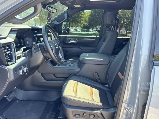 Used 2025 GMC Sierra 2500 AT4 w/ AT4 Premium Plus Package AWD/4WD image 19
