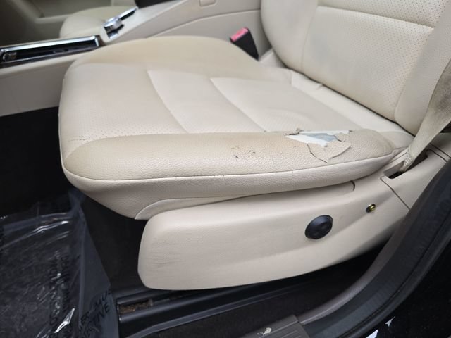 Used 2013 Mercedes-Benz GLK 350 2WD image 26