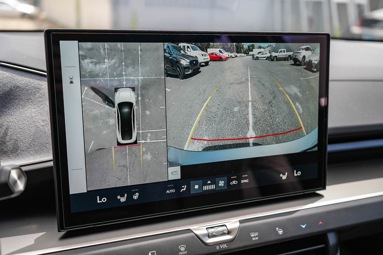 New 2026 Lexus ES 500e AWD/4WD image 23