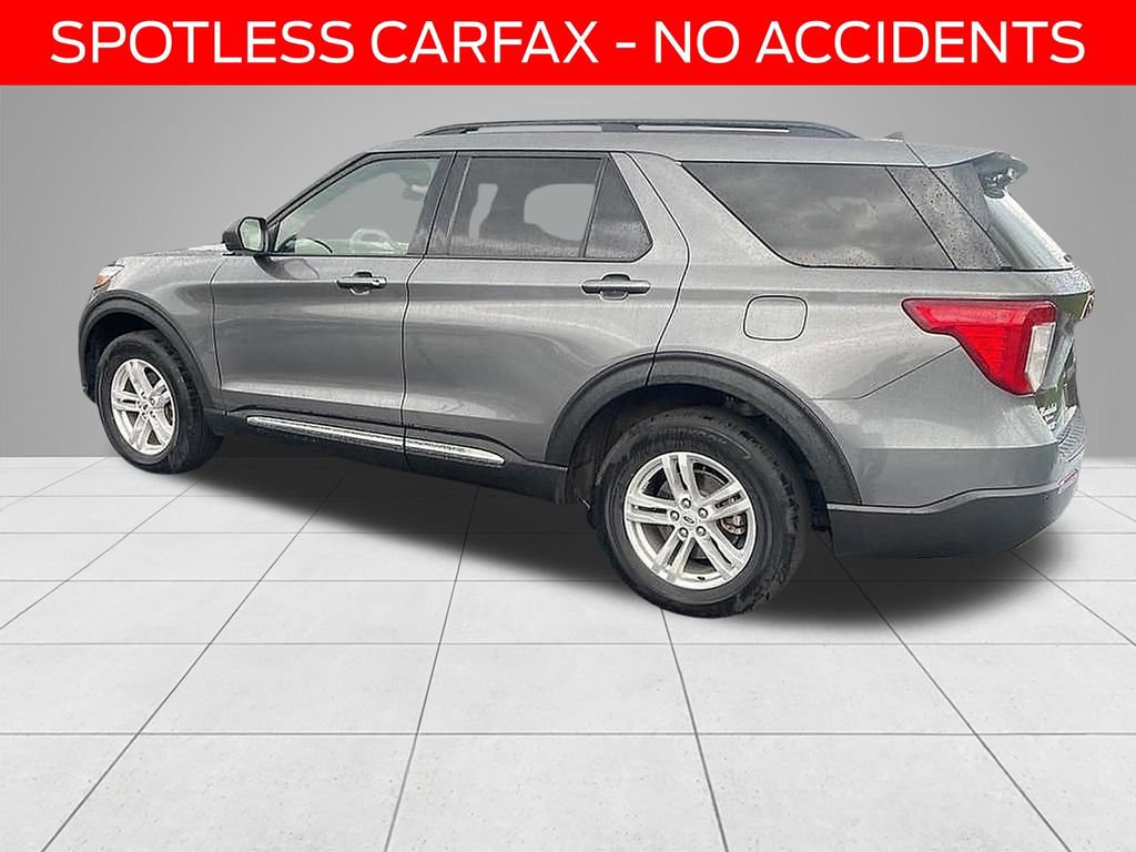 Used 2023 Ford Explorer XLT w/ Equipment Group 202A AWD/4WD image 6