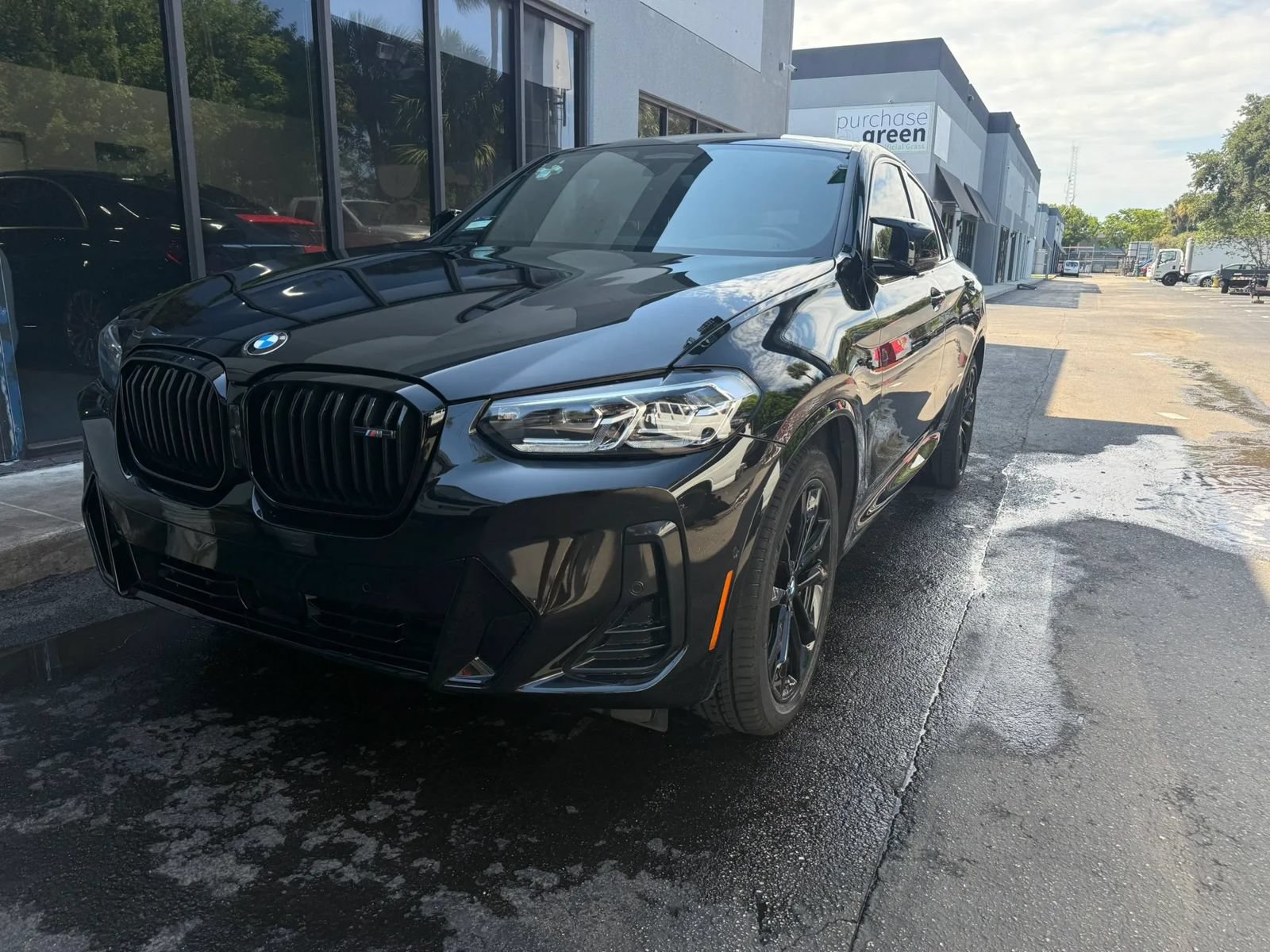 Used 2022 BMW X4 M40i AWD/4WD image 2