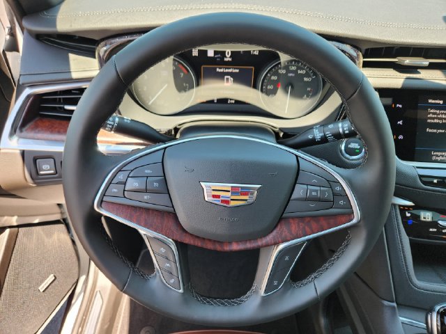 New 2026 Cadillac XT5 Premium Luxury w/ Driver Assist Package AWD/4WD image 12