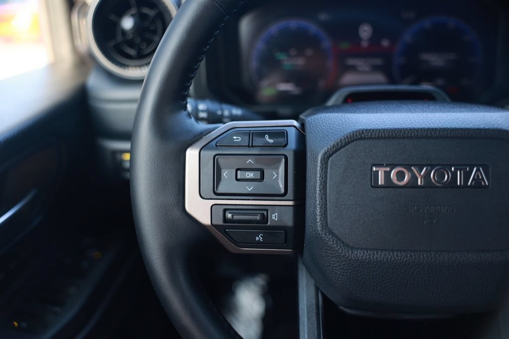Used 2025 Toyota Land Cruiser w/ Premium Package AWD/4WD image 22