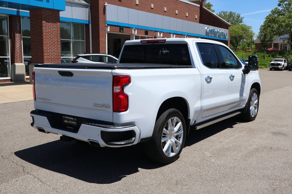 Used 2026 Chevrolet Silverado 1500 High Country w/ High Country Premium Package AWD/4WD image 38