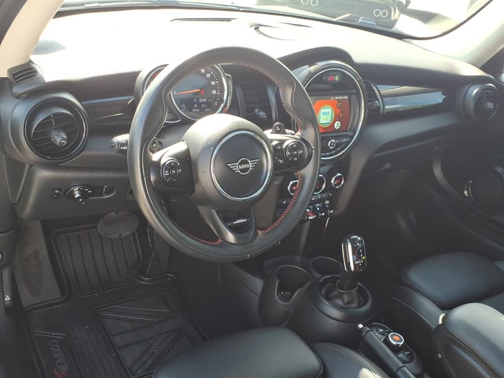 Used 2021 MINI Cooper S FWD image 18