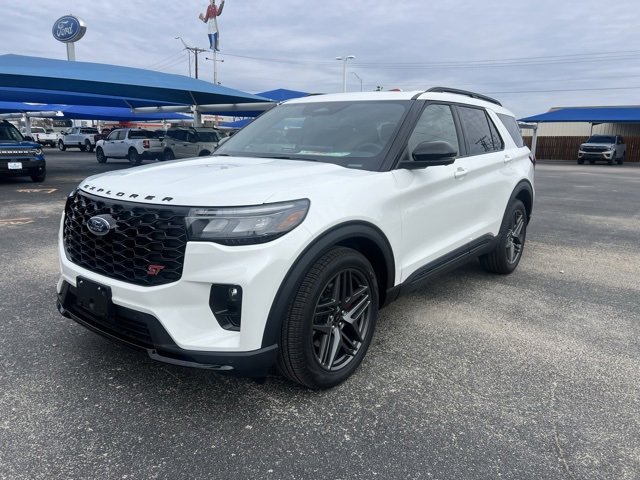 New 2026 Ford Explorer ST w/ Sun And Sound Package image 3