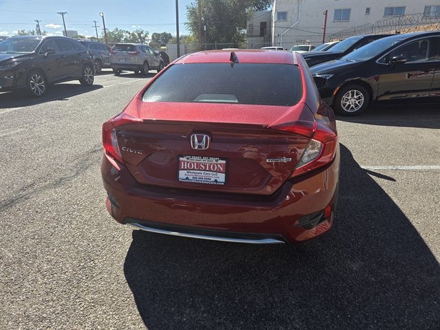 Used 2020 Honda Civic Touring image 2