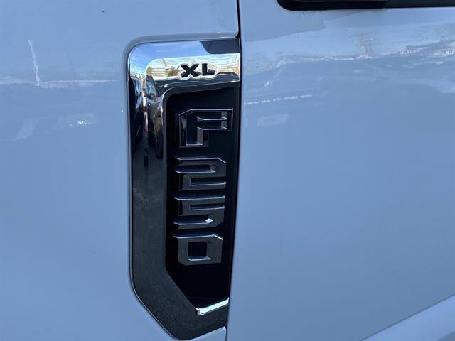 Used 2017 Ford F250 XL w/ Power Equipment Group image 14