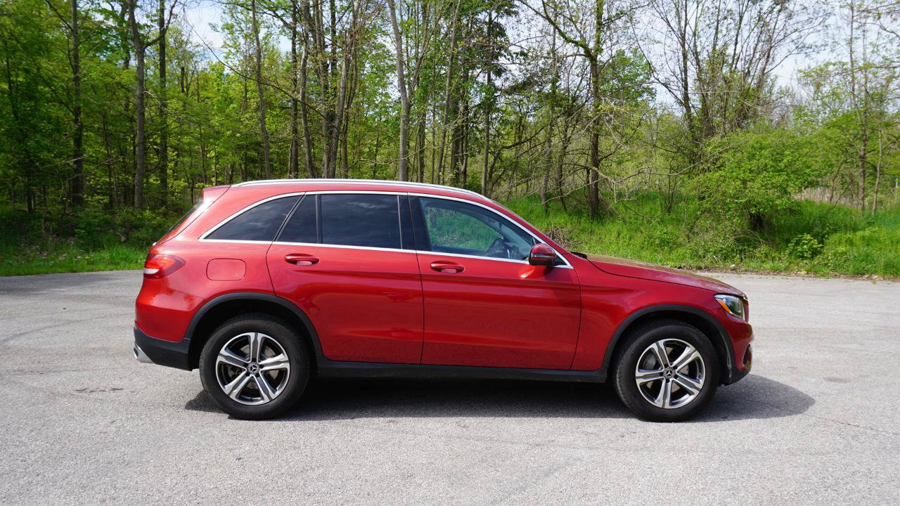 Used 2017 Mercedes-Benz GLC 300 4MATIC image 6