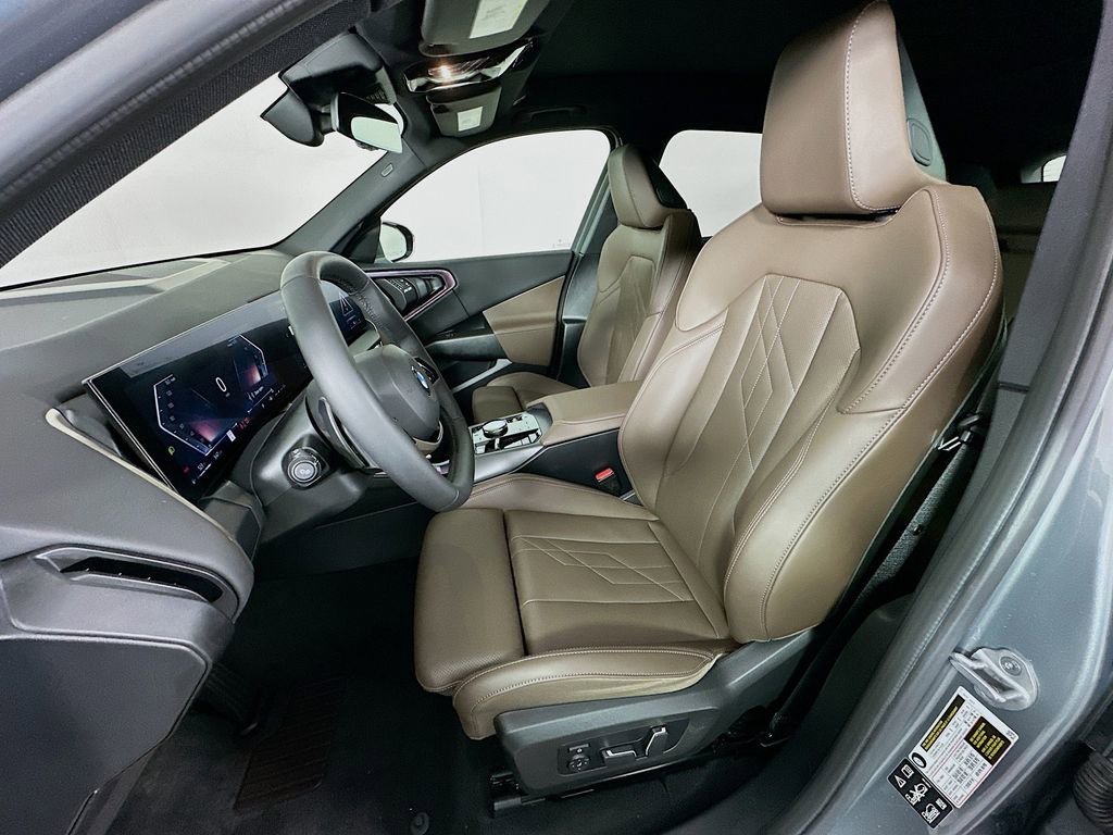 Used 2025 BMW X3 xDrive30i w/ Convenience Package image 20