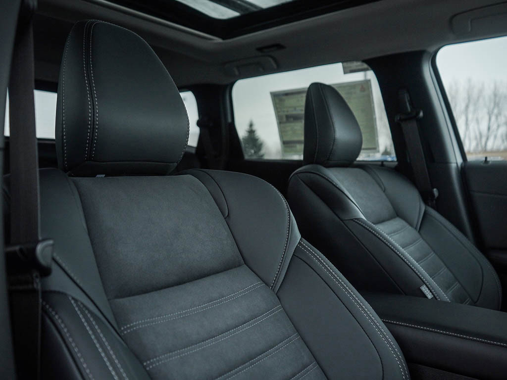 New 2026 Mitsubishi Outlander AWD image 16