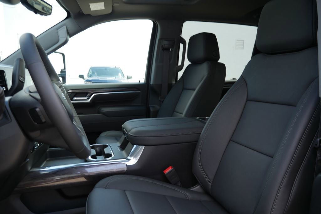 New 2026 Chevrolet Silverado 2500 LTZ w/ Trail Boss Package image 9
