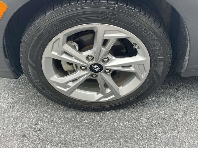 Used 2022 Hyundai Kona SEL w/ Convenience Package FWD image 11