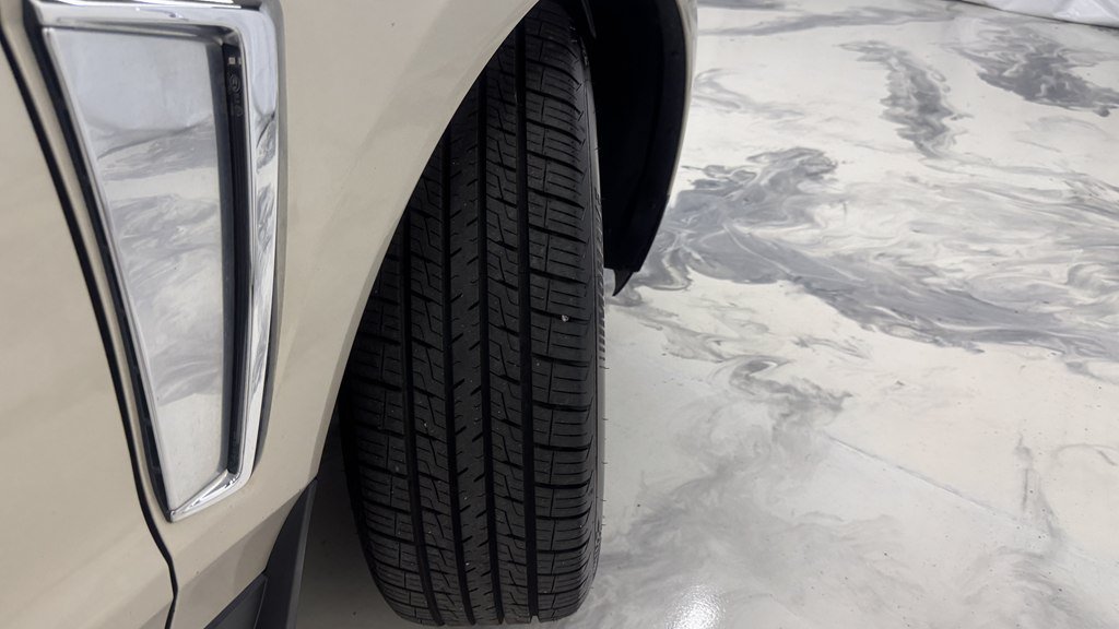Used 2015 Cadillac SRX Performance w/ Driver Awareness Package AWD/4WD image 11