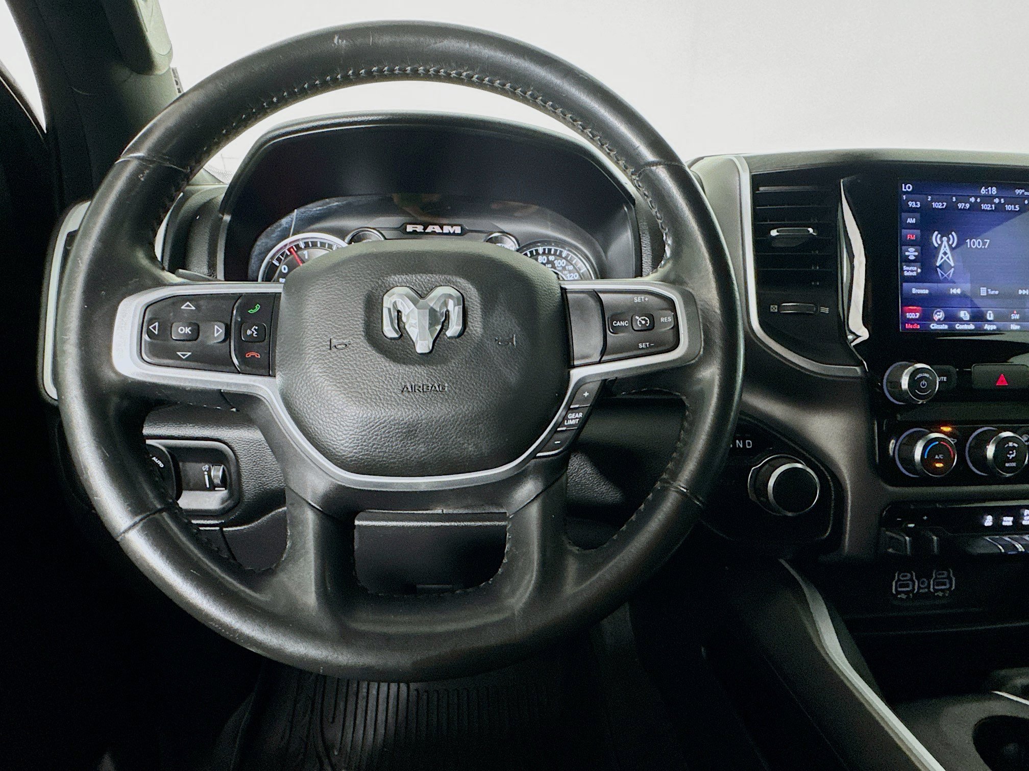 Used 2020 RAM 1500 Big Horn RWD image 10